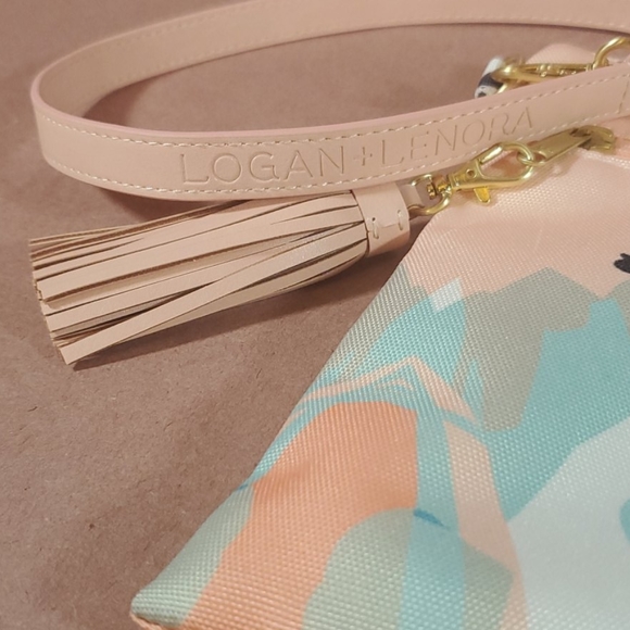 Logan + Lenora Painterly Flat Convertible Clutch - Picture 2 of 8